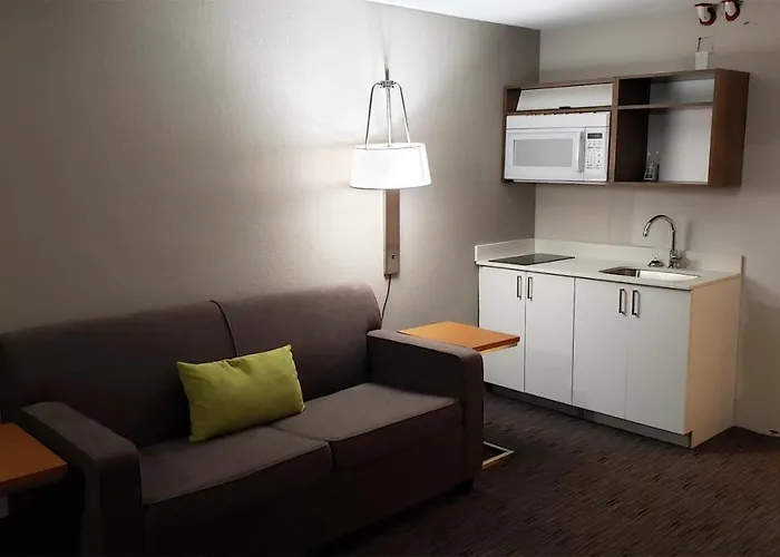 Mainstay Il Hotel
