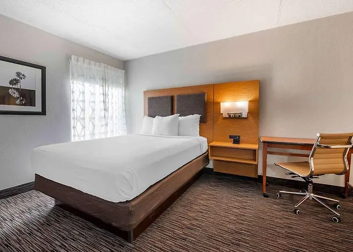 Mainstay Il Hotel