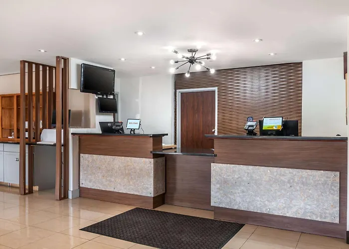 Mainstay Il Hotel