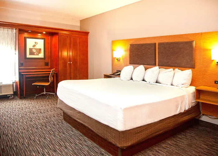Mainstay Il Hotel